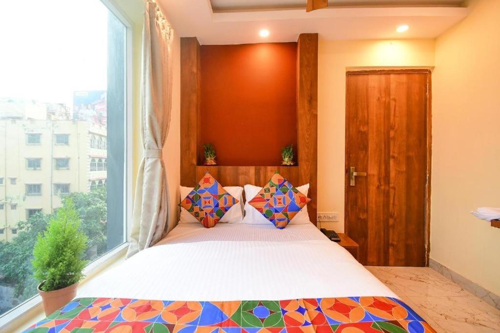 Hotel Aqua Tulip Καλκούτα Εξωτερικό φωτογραφία