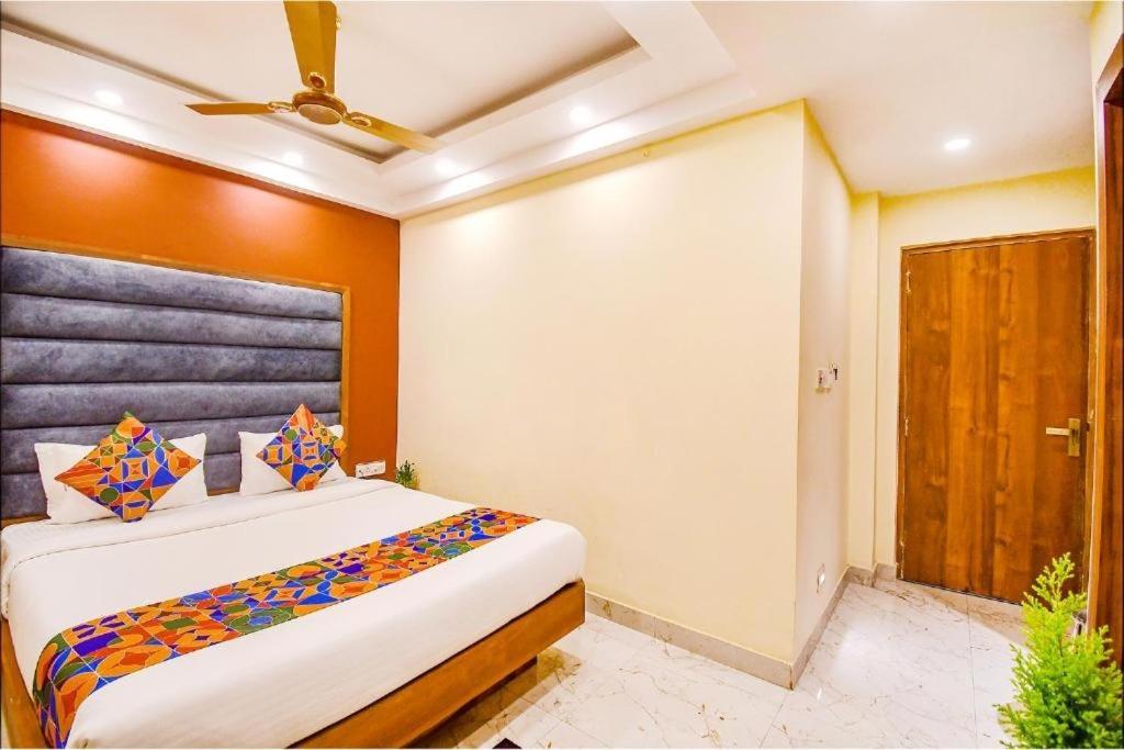 Hotel Aqua Tulip Καλκούτα Εξωτερικό φωτογραφία