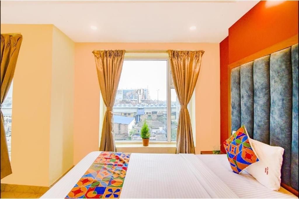 Hotel Aqua Tulip Καλκούτα Εξωτερικό φωτογραφία