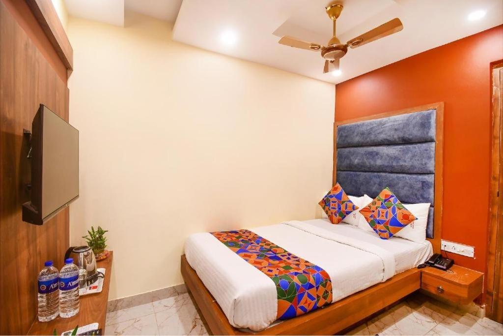 Hotel Aqua Tulip Καλκούτα Εξωτερικό φωτογραφία